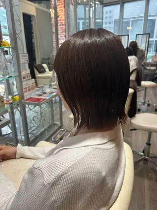 ショート ヘアーメイクWiLL梅田店所属・艶カラー✨／ 荒堀 結香のヘアスタイル