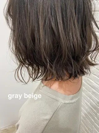 ショート カラー merc.🌿💚 八幡真衣のヘアスタイル