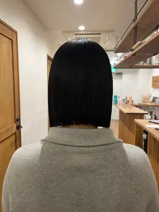 ショート china/ボブ/ ブリーチカラーのヘアスタイル