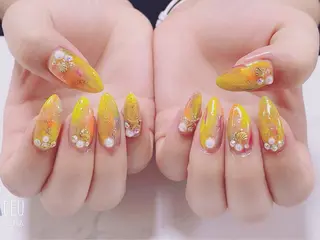 ネイル ネイルサロン エクラ 🌹【スカルプ専門】のネイルデザイン