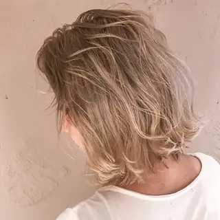 ミディアム カラー 🇨🇳ワンホンヘア 下田鉄也のヘアスタイル