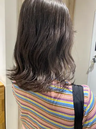 セミロング 🍋暖色カラーヘアア レンジniina🍋のヘアスタイル