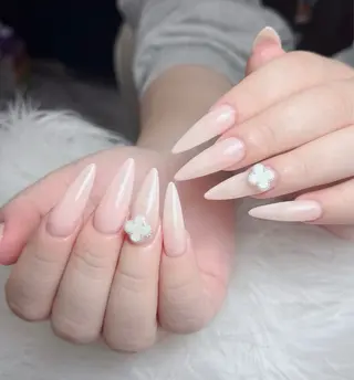 ネイル Lenie Nail Salonのネイルデザイン