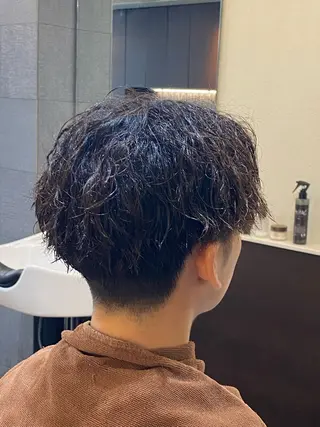 ミディアム メンズ 松岡 輝のヘアスタイル