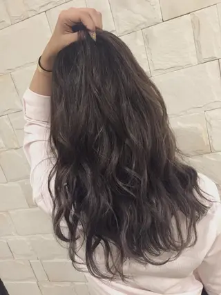 ロング カラー _WHITE 高槻店 平野湧人　/髪質改善のヘアスタイル