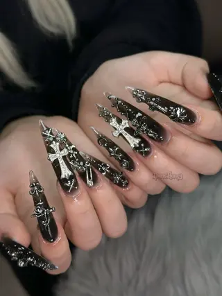 ネイル Dark honey スカルプ専門原宿店のネイルデザイン