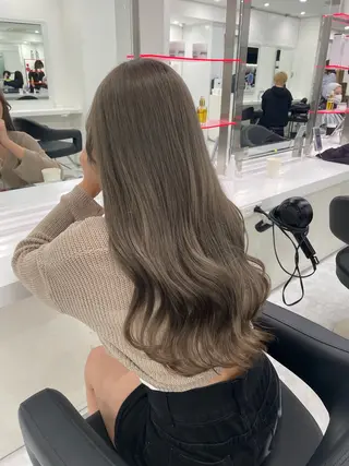 ロング カラー 韓国アイドル🤍ブリ ーチカラー🤍わかなのヘアスタイル