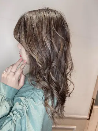 ロング カラー 髪質改善×矯正🫧 韓国ヘアasamiのヘアスタイル