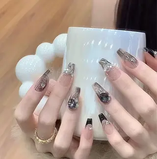 ネイル iNEKO所属・小山 萌のネイルデザイン