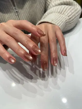 ネイル EARTH coiffure beaute 東松山店所属・町田 杏花のネイルデザイン