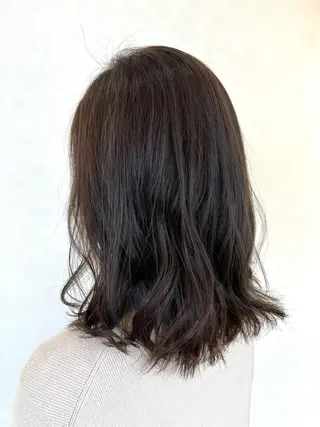 ミディアム ショート/白髪ぼかし 君和田若菜のヘアスタイル