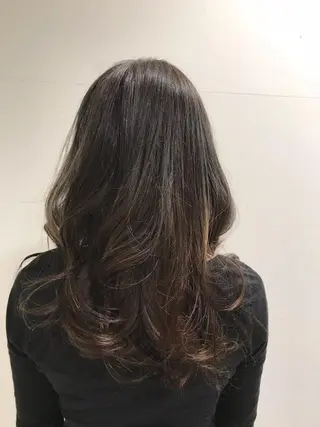 カラー 韓国🇰🇷 ✂︎hair 内田愛のヘアスタイル