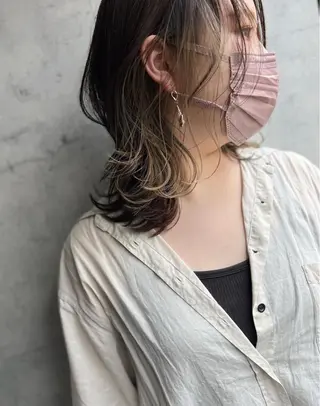ミディアム カラー Kvell&Co.所属・ハイトーン カラーのヘアスタイル