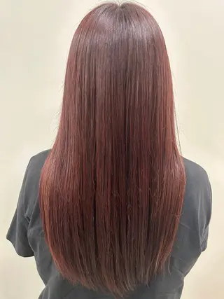 カラー cure所属・井上 真里奈のヘアスタイル