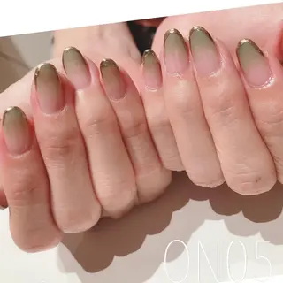 ネイル 園 寛子 （ネイリスト）のネイルデザイン