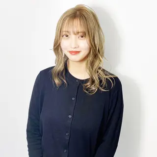 ミディアム カラー ヘアアレンジ 大橋 拓巳のヘアスタイル