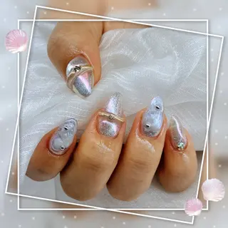 ネイル AngelChris ビューティーサロンのネイルデザイン