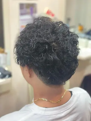 ショート 鈴木 雅人のヘアスタイル