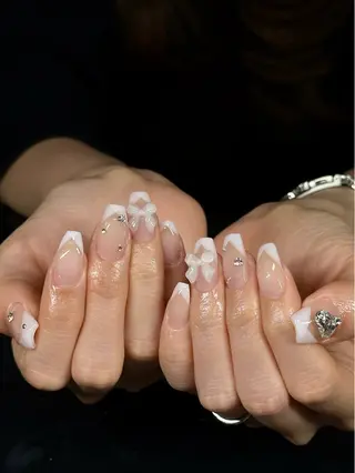 ネイル Eym.所属・Eym. nailのネイルデザイン