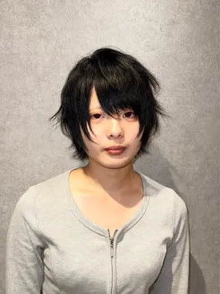 ショート ハイトーン/レイヤー /ウルフ⭐️永田⭐️のヘアスタイル