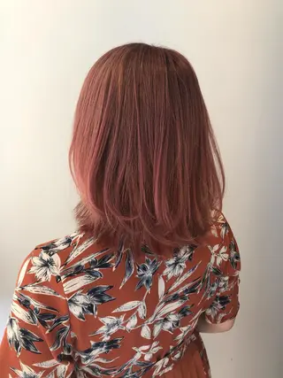 ミディアム EIGHT 船橋のヘアスタイル