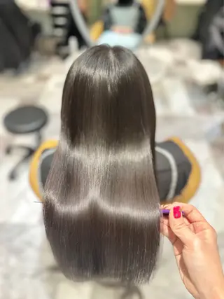 カラー Lond Alexia所属・🇰🇷韓国風×髪質 改善YUKIのヘアスタイル