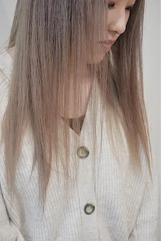 カラー ハイトーンカラー RYUのヘアスタイル