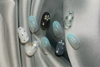 ネイル ネイルロッソ所属・ネイルロッソ 浅草店のネイルデザイン