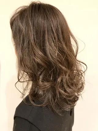 ミディアム カラー ハイライト/髪質改善 ✂️十河祐輝のヘアスタイル