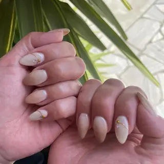 ネイル es nailのネイルデザイン