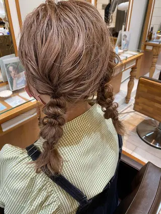 ミディアム carelly 成増店所属・ツカハラ リリカ 👒柔らかカラー👒のヘアスタイル