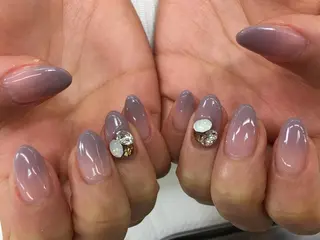 ネイル Twinkling( private salon)所属・三宅 京香のネイルデザイン