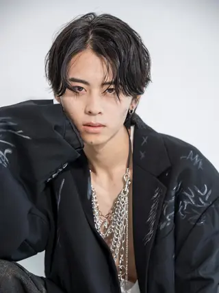 ショート SOURCE 天王寺のヘアスタイル