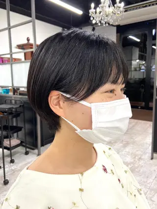 ショート カラー アピール欄に重要な お知らせがありますのヘアスタイル