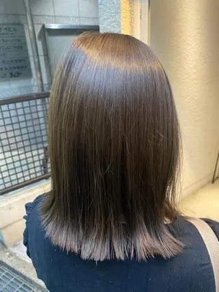 ミディアム カラー COLO✨️ 白川綺香のヘアスタイル