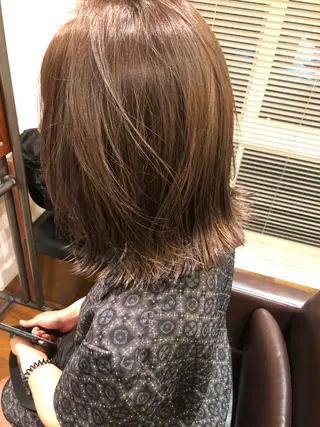ミディアム カラー パーマ アライフ所属・牧田 真衣のヘアスタイル