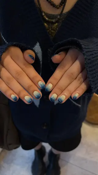 ネイル しおん⭐︎立川 sofaネイリストのネイルデザイン