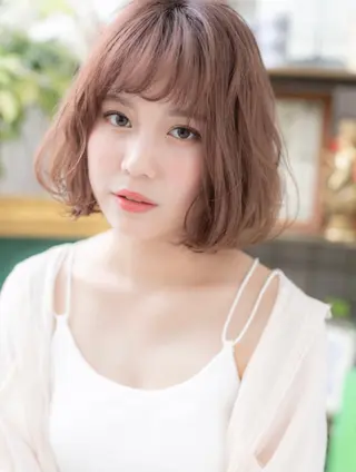 ミディアム カラー ✨くびれスタイル✨️ 戸嶋穂乃香のヘアスタイル