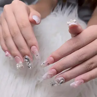 ネイル SHI ONのネイルデザイン