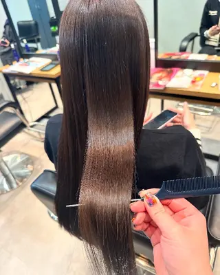 ロング lafithhairelan所属・lafithhair スタイリスト岡由羅のヘアスタイル