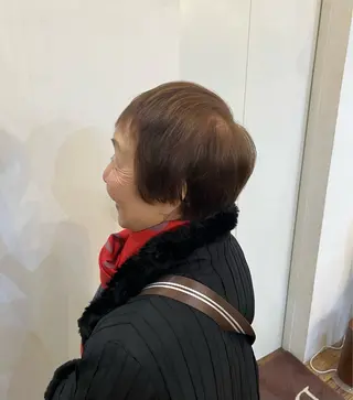 カラー 清水 こなねのヘアスタイル