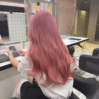 ロング カラー 透けるやわらか艶髪♡ ナチュラルストレートのヘアスタイル