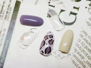 カラー ティーエヌ 金山駅東口店のネイルデザイン