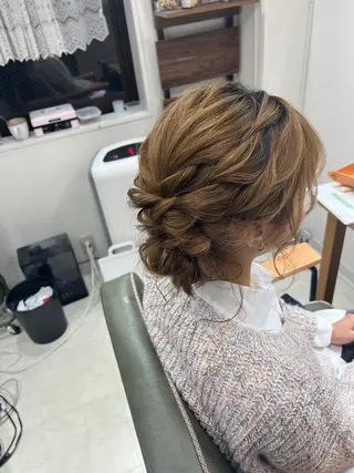 ロング ヘアアレンジ 山室 敬義のヘアスタイル