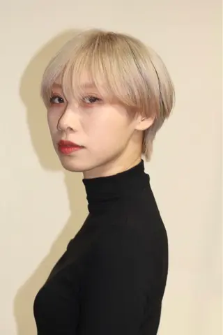 ショート カラー boucle所属・浅岡 昭汰のヘアスタイル