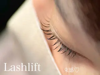 マツエク・マツパ Hau’oli所属・Hau’oli Hirayamaの眉毛・アイブロウイメージ