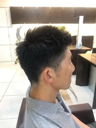 メンズ 🩵盛れる韓国ヘア 🩵うるつやカラーのヘアスタイル