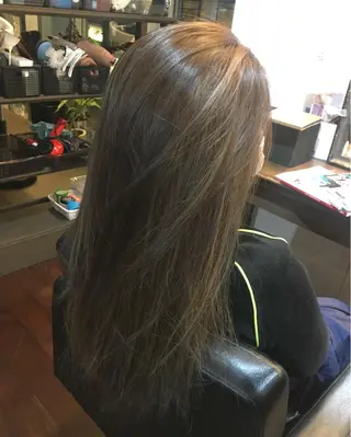 ミディアム セミロング ロング カラー 吉本 yoshimotoのヘアスタイル