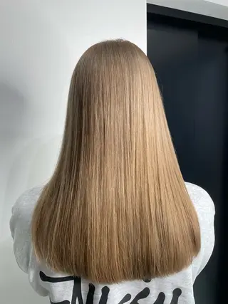 ロング 髪質改善艶髪✂︎小寺 透明感カラーのヘアスタイル
