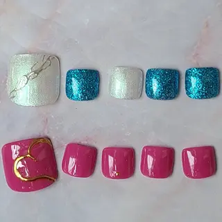 ネイル 6RokuHair（ロクヘアー)所属・門川 茉奈美のネイルデザイン